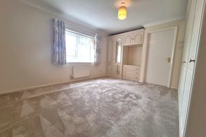 Bedroom - click for photo gallery